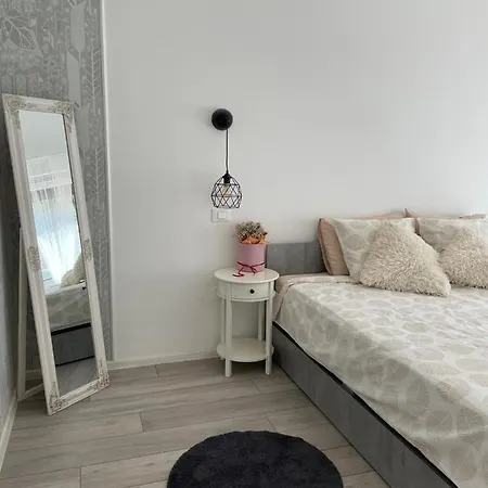Forest Hill Apartman *